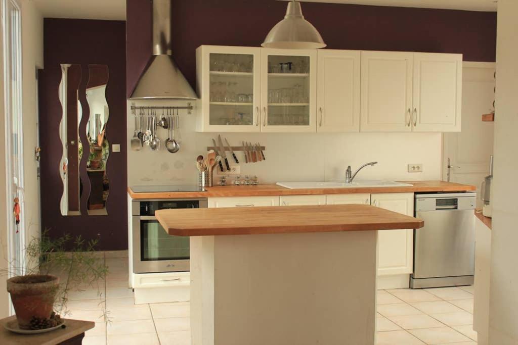 Jolie Maison Avec Jardin - 2 Chambres Le Hamel  Eksteriør billede