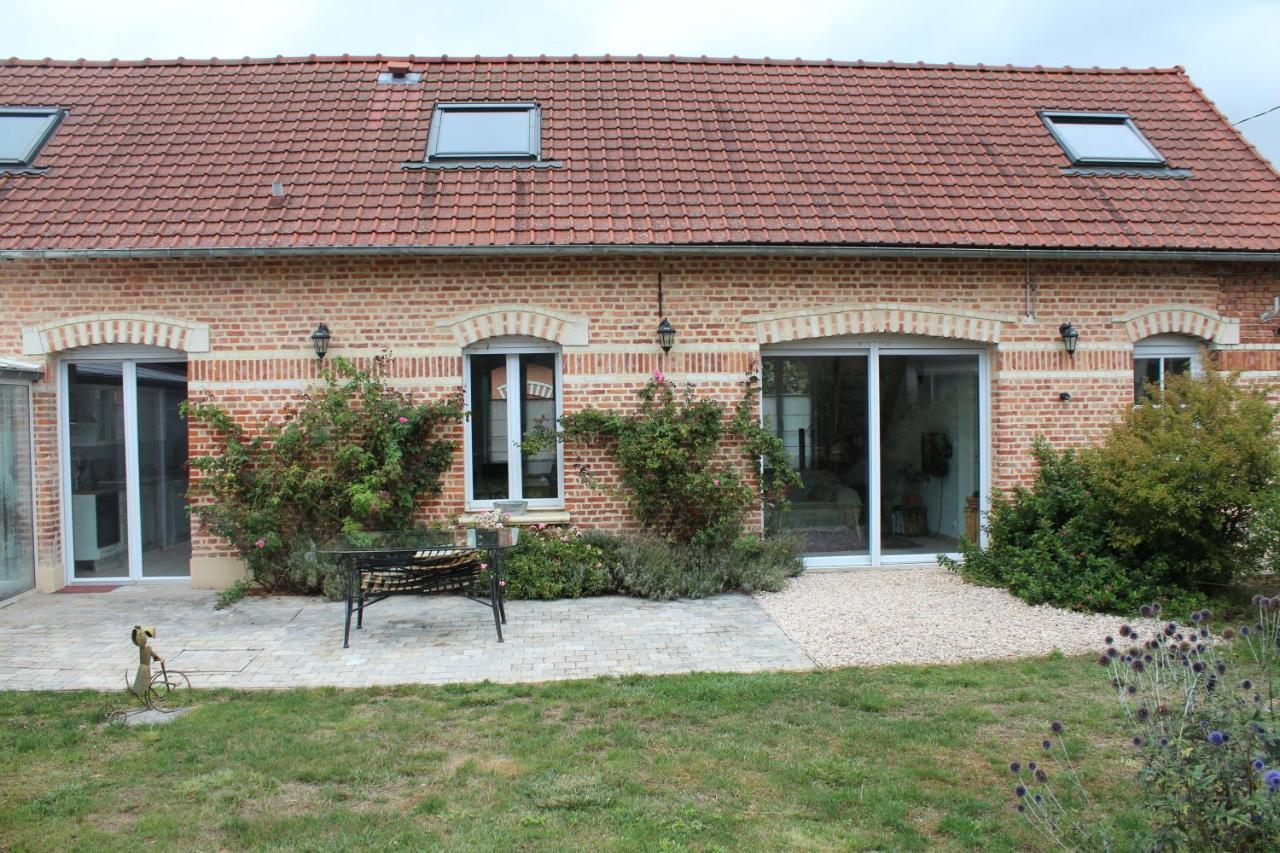 Jolie Maison Avec Jardin - 2 Chambres Le Hamel  Eksteriør billede